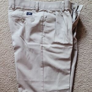 Dockers Pleated Slack 31w x 30